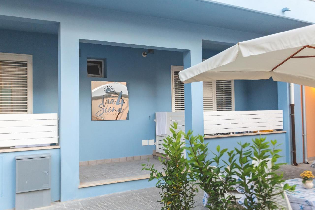 Via Siena 4 - Suites & Rooms Marina di Cecina Bagian luar foto