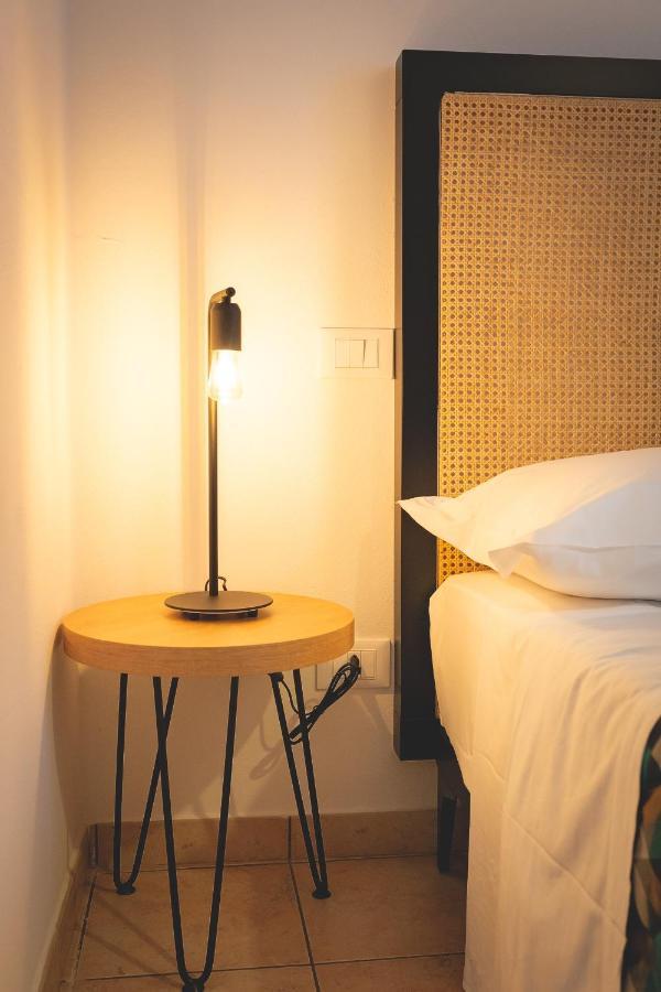 Via Siena 4 - Suites & Rooms Marina di Cecina Bagian luar foto