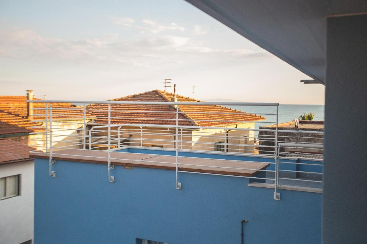 Via Siena 4 - Suites & Rooms Marina di Cecina Bagian luar foto