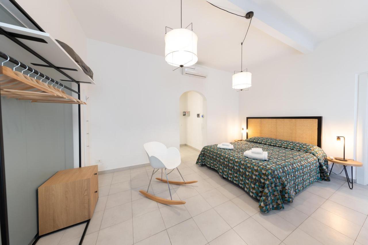 Via Siena 4 - Suites & Rooms Marina di Cecina Bagian luar foto